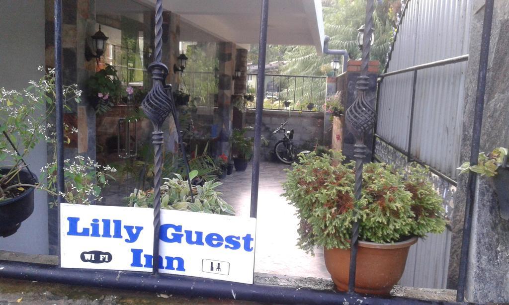 Lilly Guest Inn Haputale Buitenkant foto