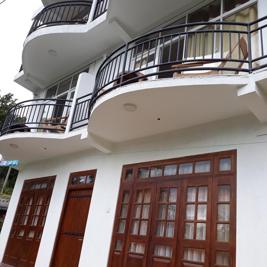 Lilly Guest Inn Haputale Buitenkant foto