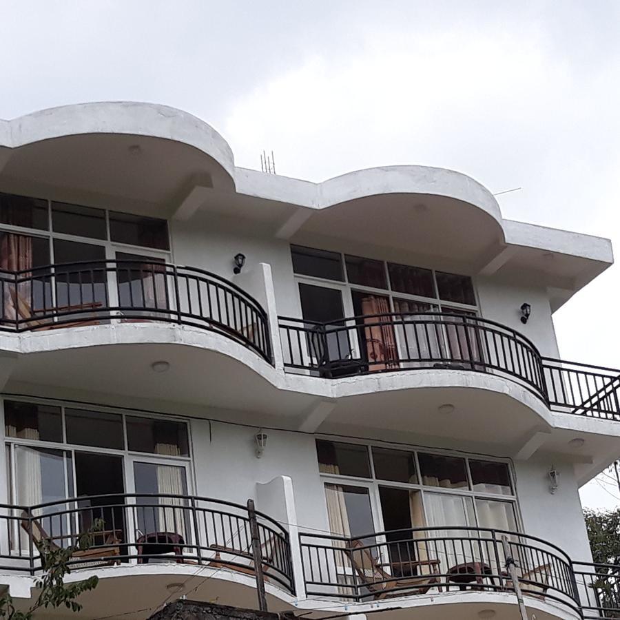 Lilly Guest Inn Haputale Buitenkant foto