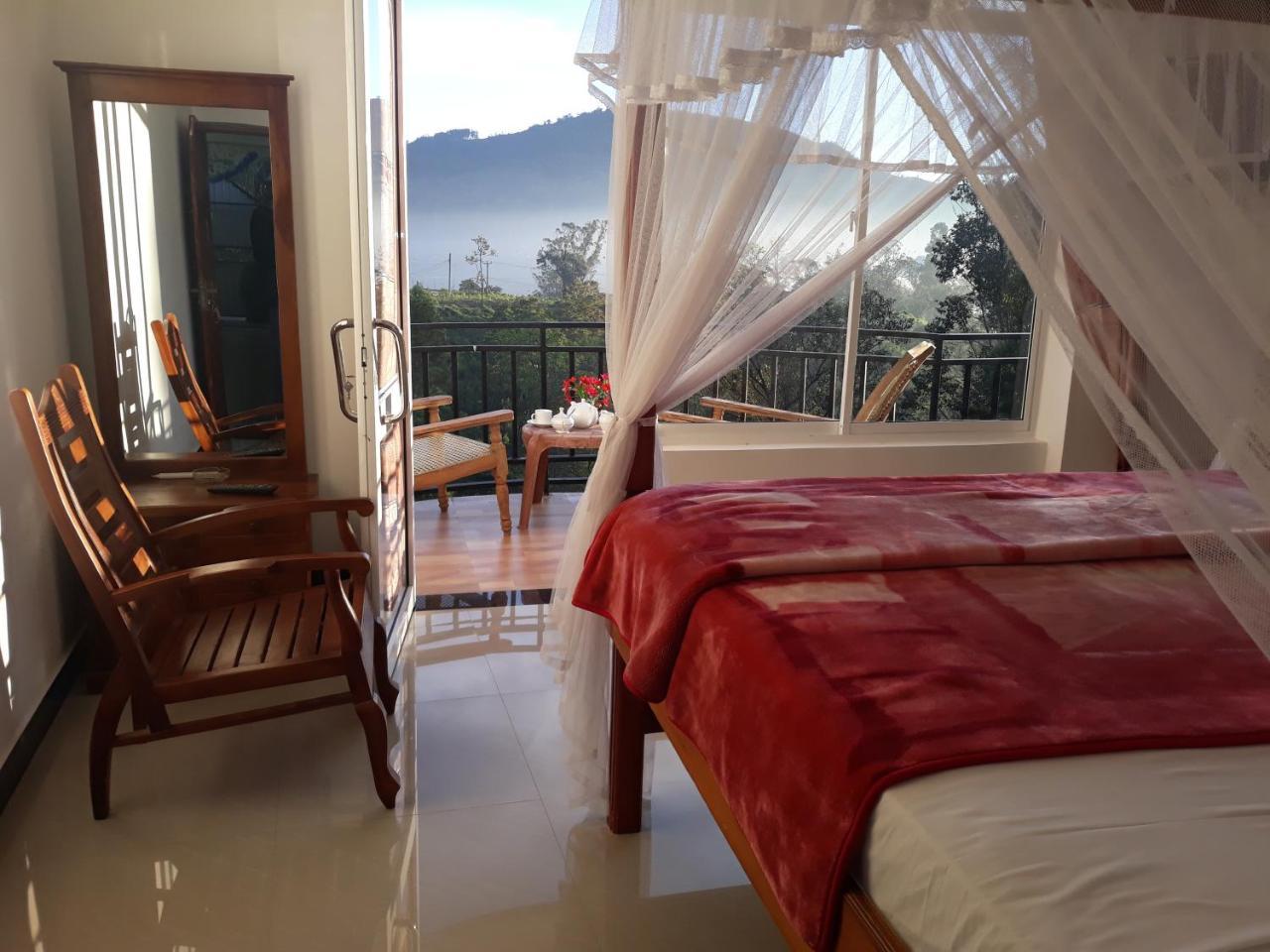Lilly Guest Inn Haputale Buitenkant foto