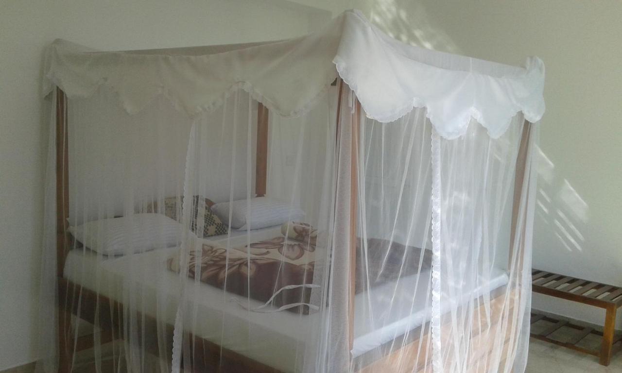 Lilly Guest Inn Haputale Buitenkant foto